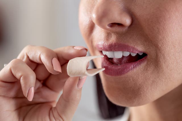 <p>A new study has demonstrated how potentially harmful materials can enter the body from chewing gum<a href="chewing-gum.html"></a></p>