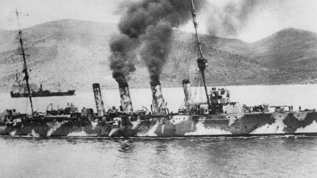 <p>Royal Navy cruiser painted in dazzle camouflage in the Dardanelles, 1915</p>